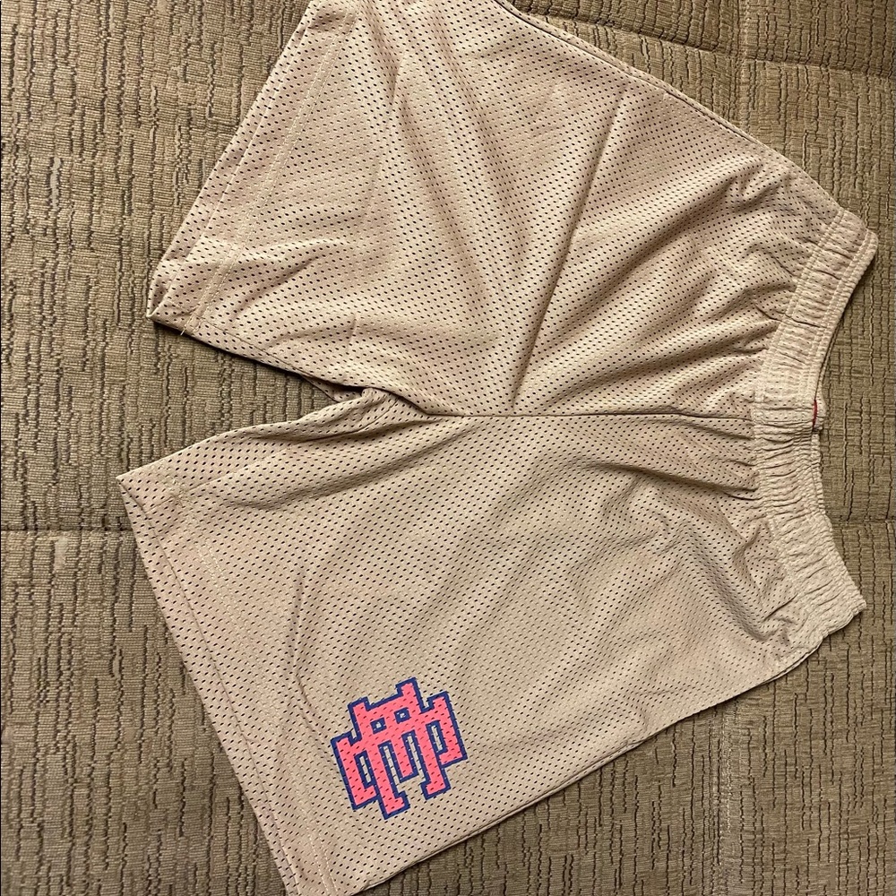 Eric emanuel EE basic short sand pink brand new XL